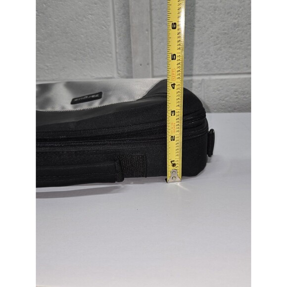 Targus Portable DVD Player Travel Case Bag Black and Gray - Picture 11 of 16